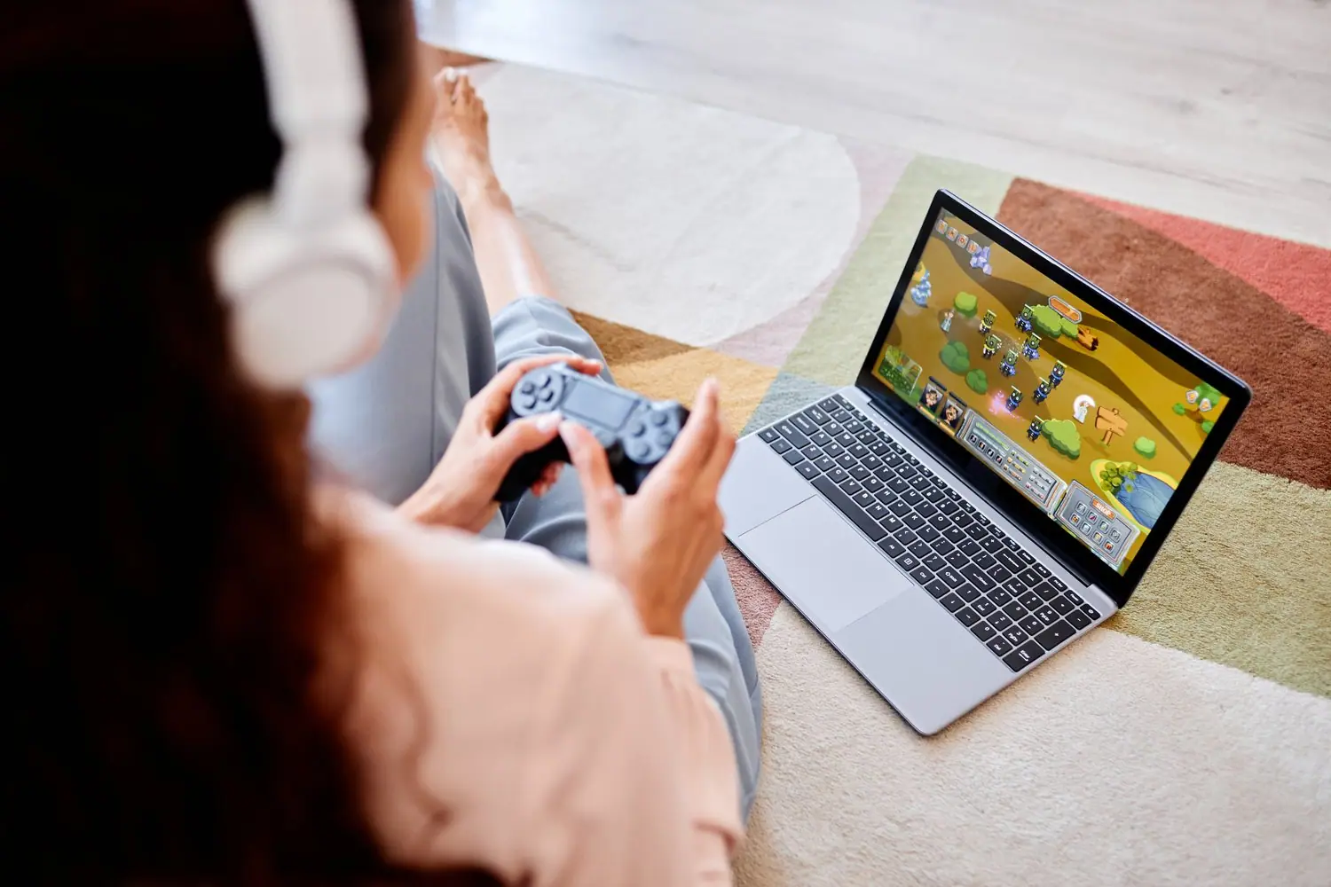 Cross-platform gaming: jak grać między różnymi urządzeniami