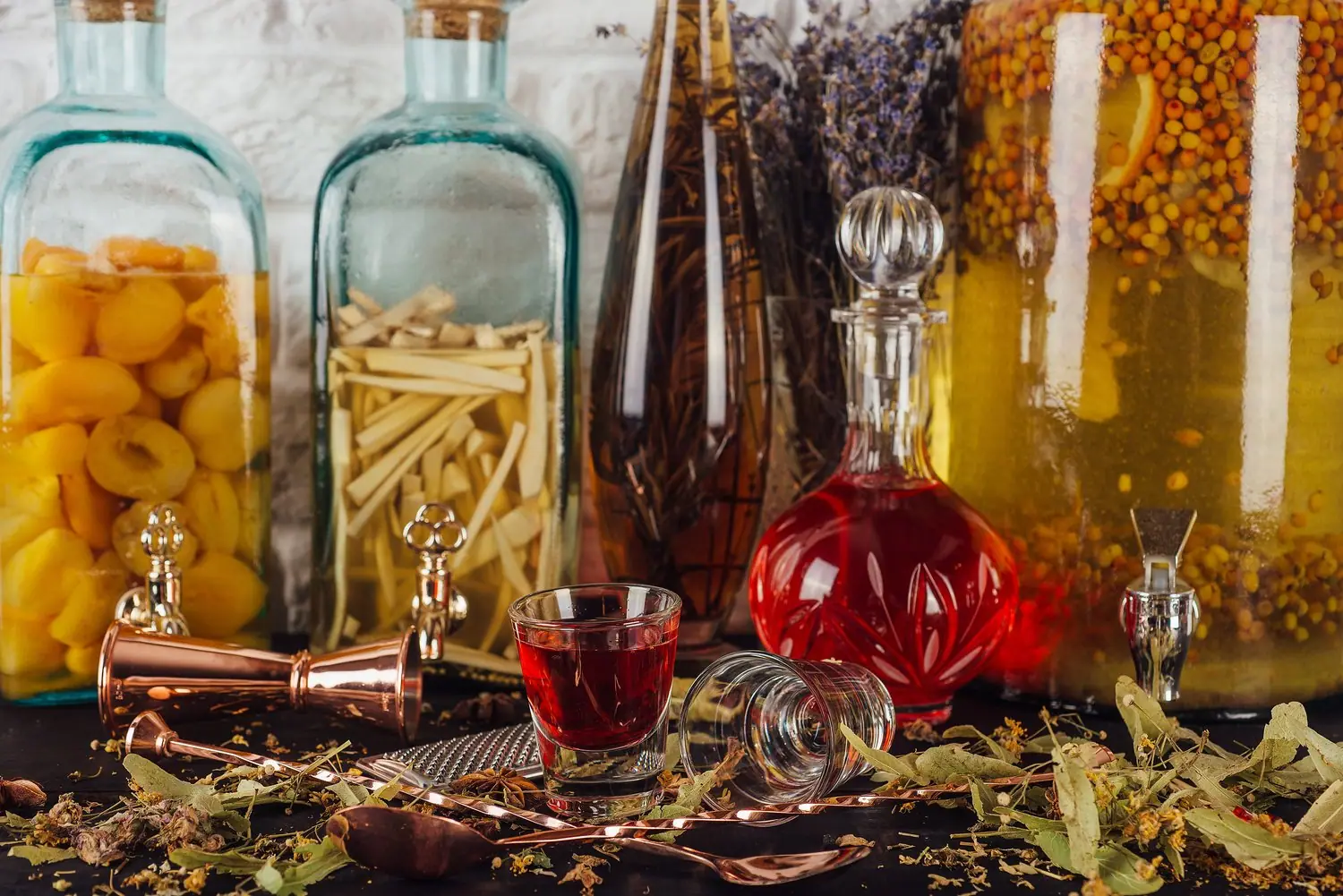 Mobilne kreatory systemów craftingu i alchemii